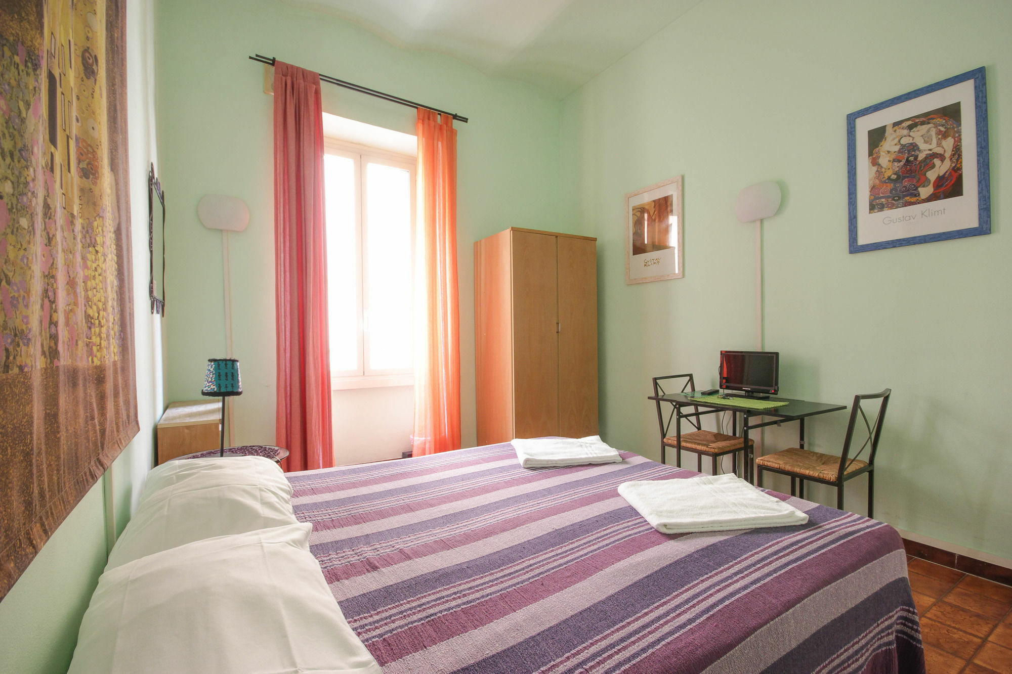 Sixbeds Hotell Roma Eksteriør bilde